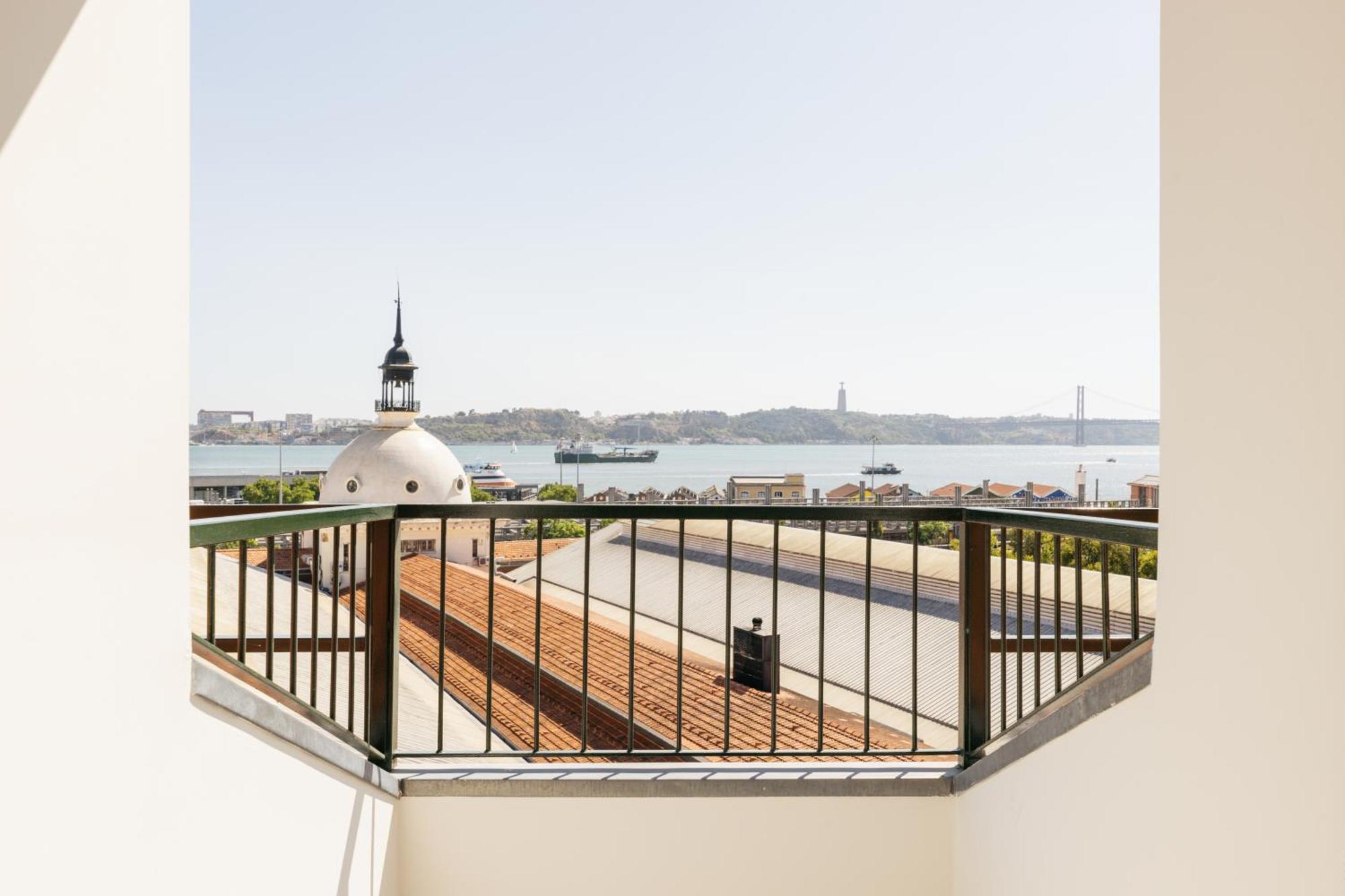 Dare Lisbon River Exterior photo